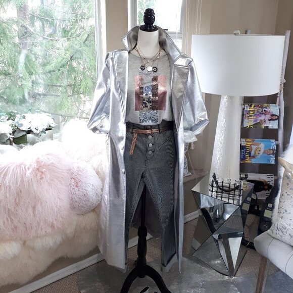 EUC Zara heather grey short sleeve t-shirt w/ sequins & painted accents, L - Picture 7 of 14